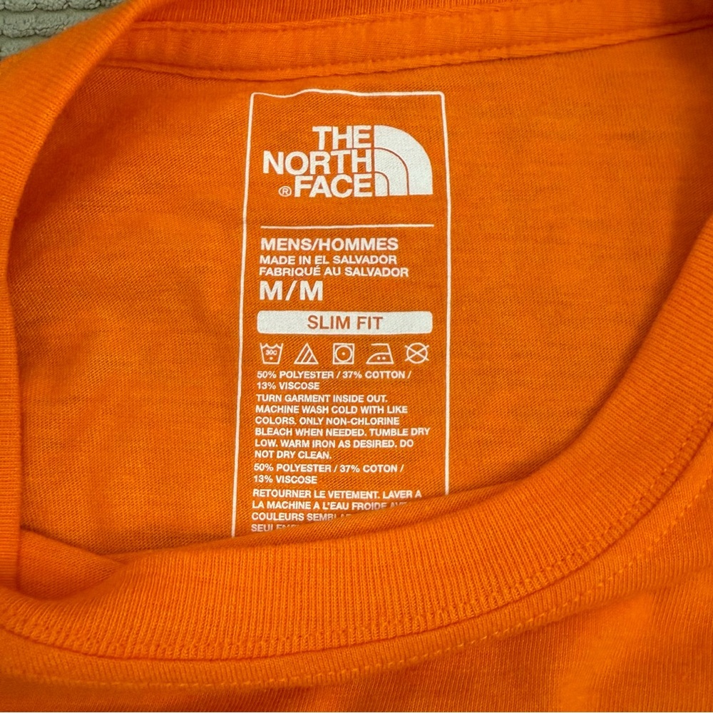 The North Face Orange graphic Tee Shirt NWT - Picture 3 of 3